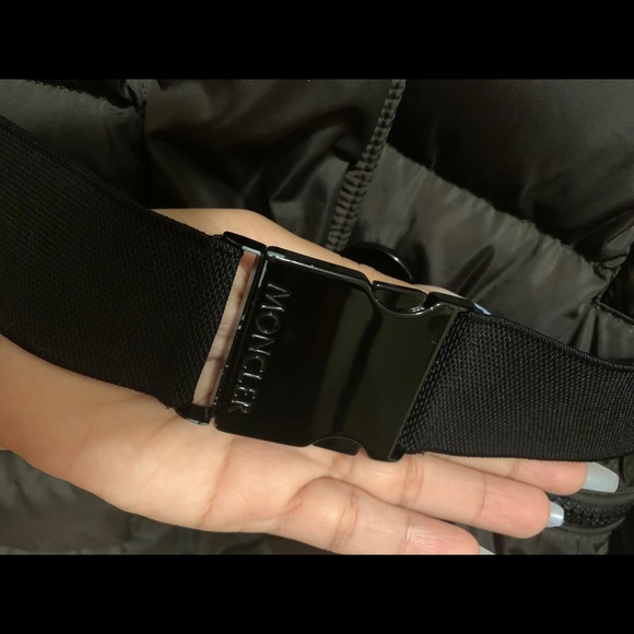 Moncler Genette belter puffer with fur hood - Picture 7 of 16